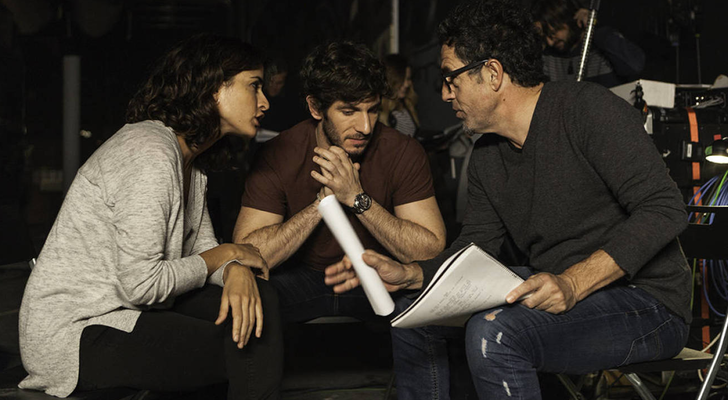 Inma Cuesta y Quim Gutiérrez durante la grabación de &#39;El accidente&#39;