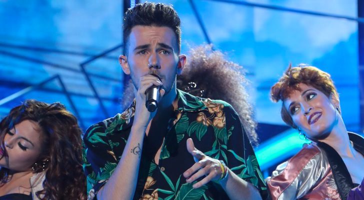 Mario en su actuación interpretando "Sofía"