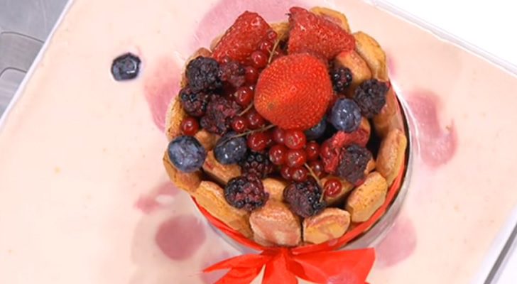 El intento de tarta Charlotte que elaboraron Juan y Marina en &#39;MasterChef Celebrity 2&#39;