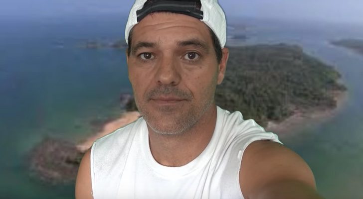 Frank Cuesta, presentador de 'Wild Frank', en el vídeo publicado en YouTube en el que critica el programa 'La isla'.