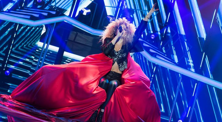 Mimi durante su actuación en la Gala 2 de 'OT 2017' interpretando "A-yo" de Lady Gaga