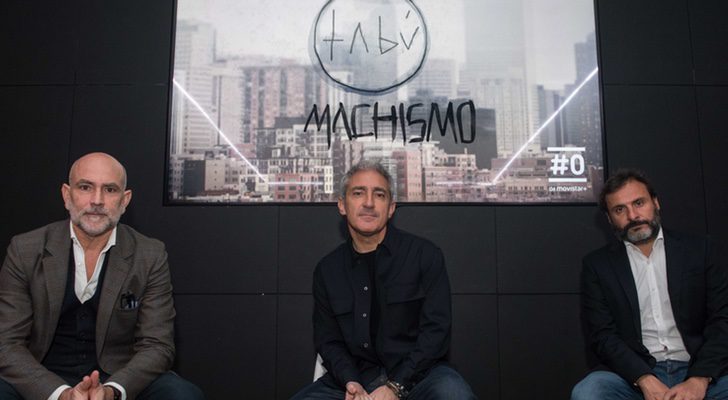 Fernando Jerez, Jon Sistiaga y Alfonso Cortés-Cavanillas, en la presentación de 'Tabú: Machismo'