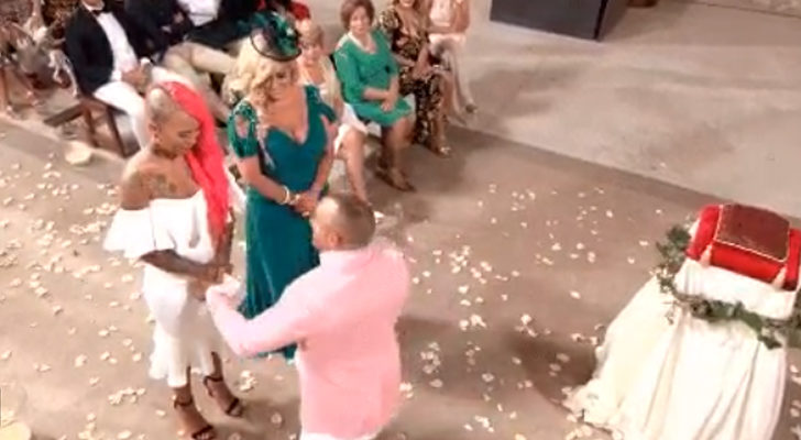 Jesús pide matrimonio a Andrea en 'QQCCMH'