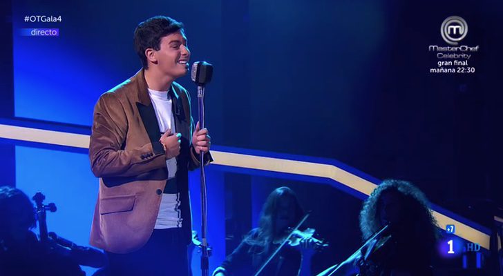 Alfred durante su actuación en la cuarta gala de 'OT 2017'