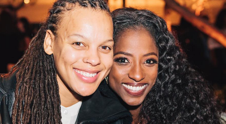 Rutina Wesley junto a su pareja