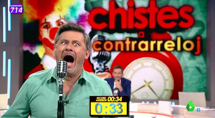 Miki Nadal participando en una ronda rápida de chistes en &#39;Zapeando&#39;