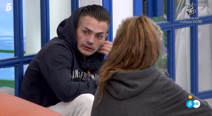 El cocinero no soportó que el italiano se terminara el cacao