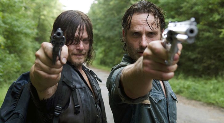 Daryl (Norman Reedus) y Rick (Andrew Lincoln) en 'The Walking Dead'