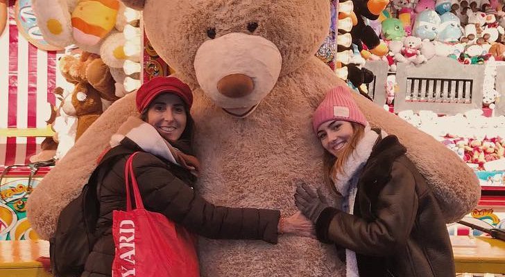 Paz Padilla junto a su hija en Londres
