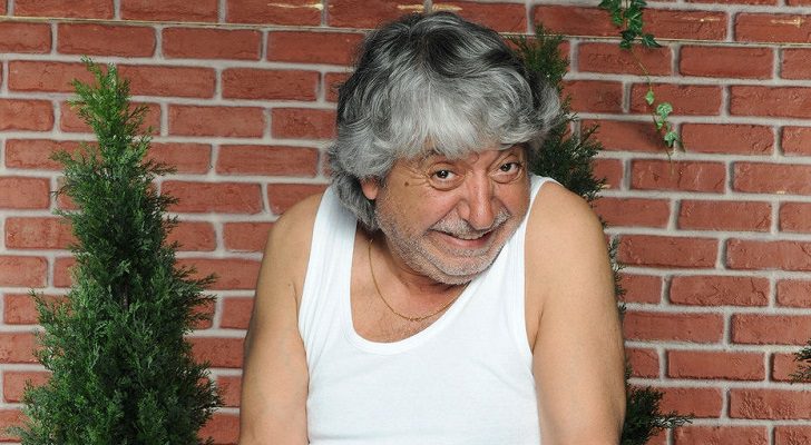 Vicente es apodado por sus vecinos como &quot;El homber cojín&quot; en &#39;La que se avecina&#39;