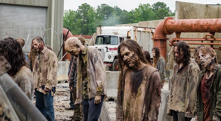 Decenas de caminantes a las puertas del Santuario en 'The Walking Dead'