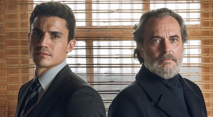 Álex González y José Coronado en 'Vivir sin permiso'