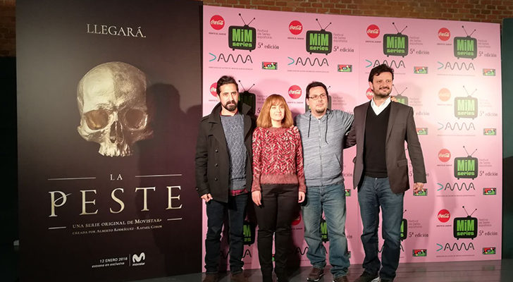 Parte del equipo de 'La peste', en MIM Series 2017