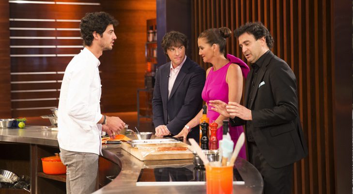 Jorge, ganador de &#39;MasterChef 5&#39;, junto al jurado del programa