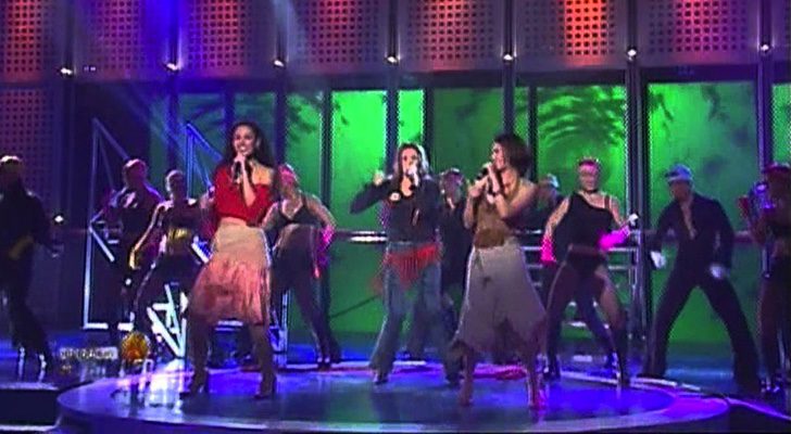 Tres concursantes de la edición mexicana de 'OT' interpretan "Aserejé" de Las Ketchup