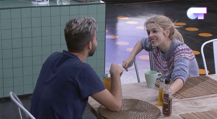 Nerea enseña a Agoney a hablar catalán en la academia de &#39;OT 2017&#39;