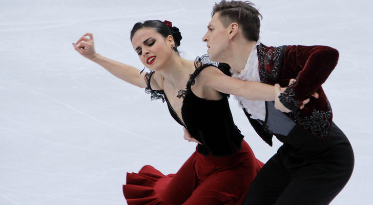 Sara Hurtado y Kirill Khaliavin compiten juntos en patinaje artístico