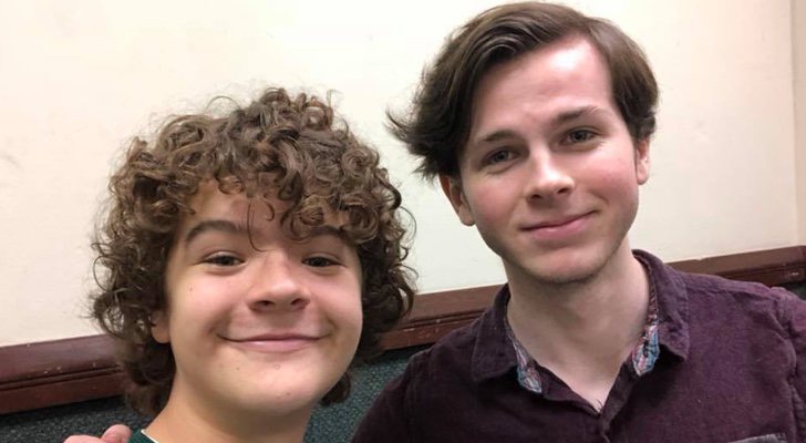 Gaten Matarazzo y Chandler Riggs