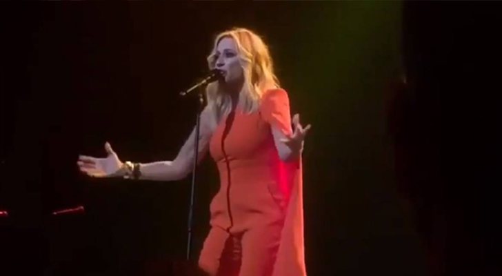 Marta Sánchez canta un himno de España propio 