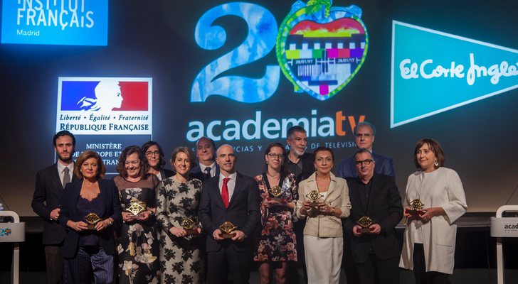 Foto de familia en los Premios Talento