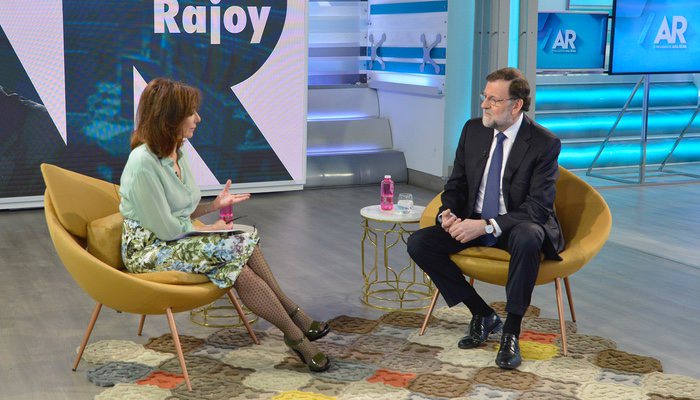 Ana Rosa Quintana entrevista a  Mariano Rajoy en 'El programa de AR'
