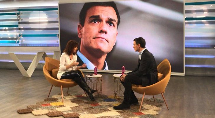 Ana Rosa Quintana entrevista a Pedro Sánchez en 'El programa de AR'
