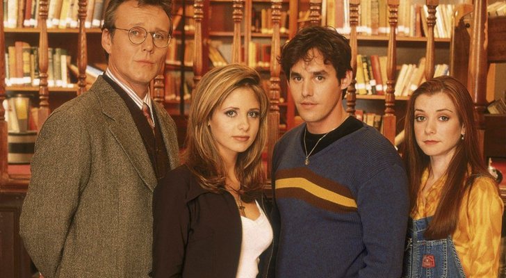 Giles, Buffy, Xander y Willow formaban el grupo principal