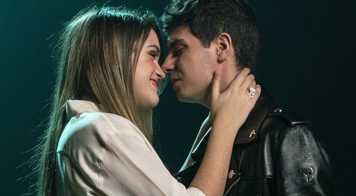 Amaia y Alfred en el videoclip de "Tu canción"