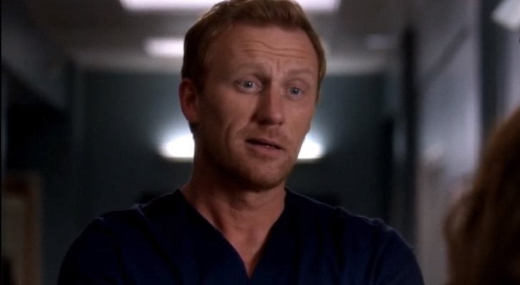 Owen escucha a Amelia en 'Anatomía de Grey'