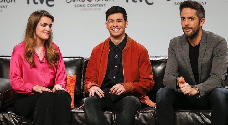 Alfred, Amaia y Roberto Leal