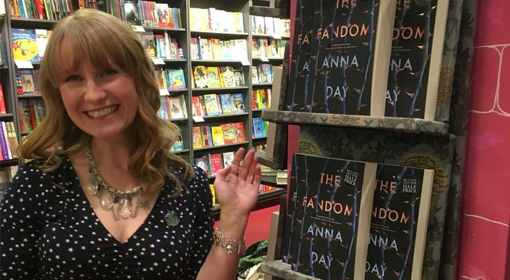 La escritora de 'The Fandom', Anna Day