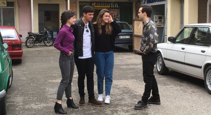 Elena Rivera, Alfred, Amaia y Ricardo Gómez en el rodaje de 'Cuéntame cómo pasó'