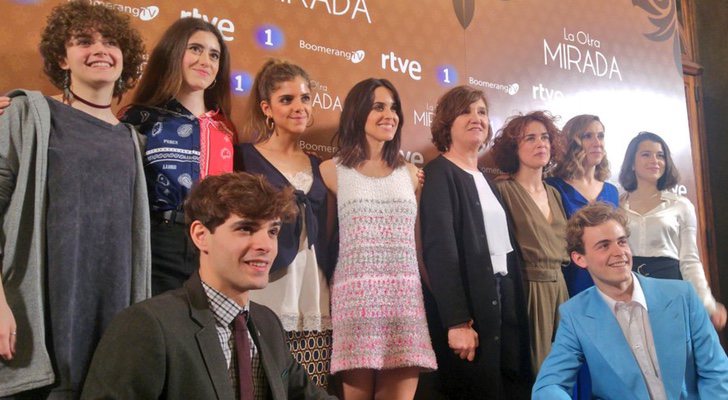 Reparto de &#39;La otra mirada&#39; en la presentación de TVE