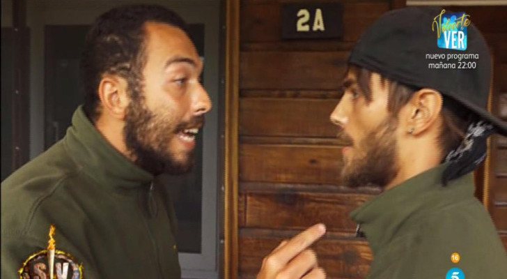 Alberto y Sergio se encaran en la cabaña