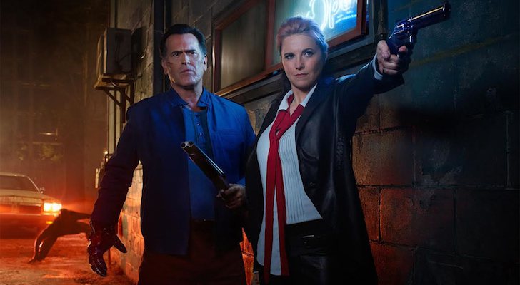 Bruce Campbell y Lucy Lawless en &#39;Ash vs. Evil Dead&#39;