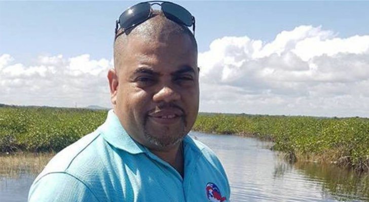 Ángel Gahona durante uno de sus reportajes