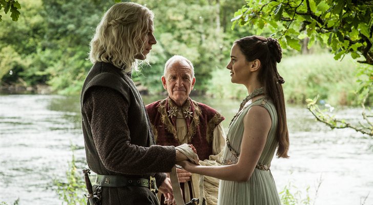 Rhaegar Targaryen y Lyanna Stark en su boda en el 7x07 de 'Juego de Tronos'