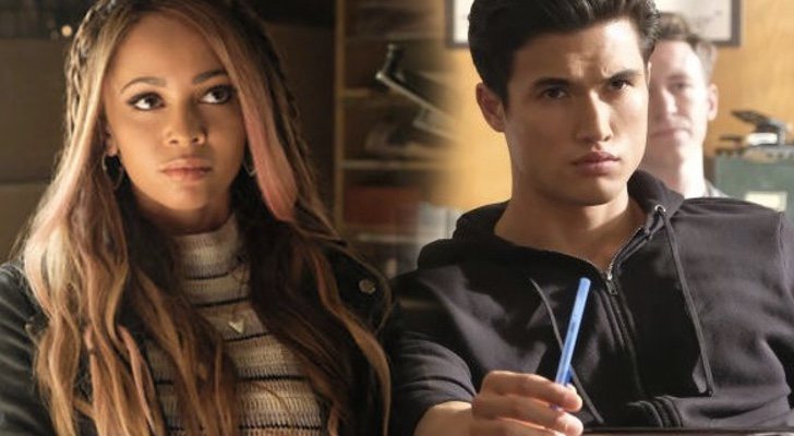 Vanessa Morgan y Charles Melton