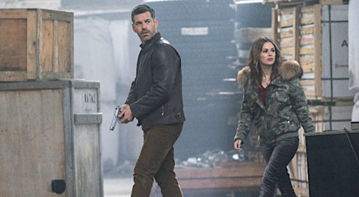 Rachel Bilson y Eddie Cibriani en &#39;Take Two&#39;