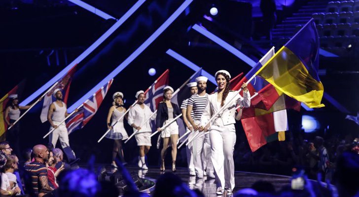 Ceremonia de banderas