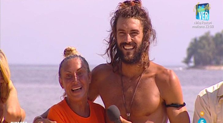 Raquel y Logan tras la prueba de recompensa