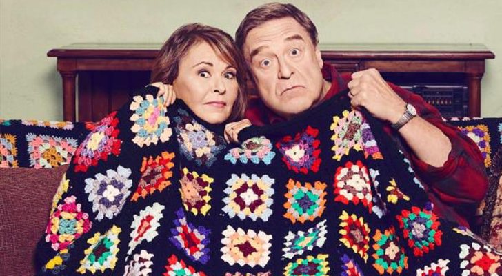 Roseanne y John Goodman en la serie