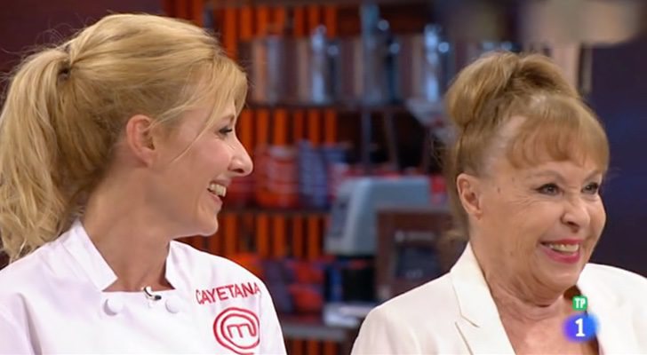 Cayetana Guillén Cuervo y Gemma Cuervo en 'MasterChef Celebrity'