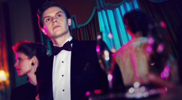 Evan Peters en 'Pose'