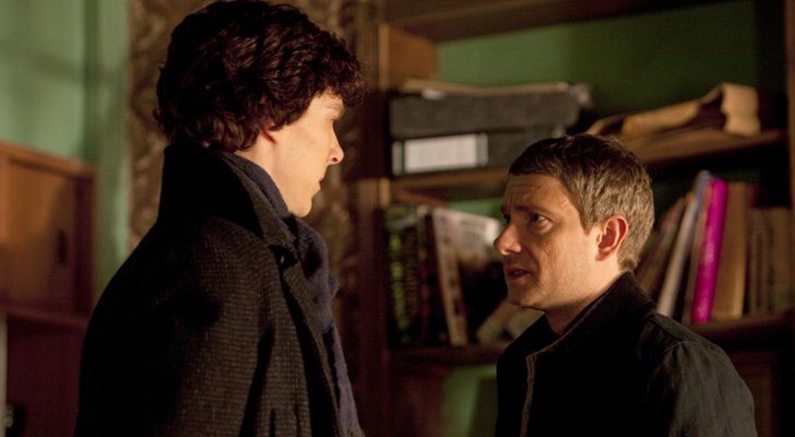 Benedict Cumberbatch y Martin Freeman como Sherlock Holmes y John Watson en 'Sherlock'