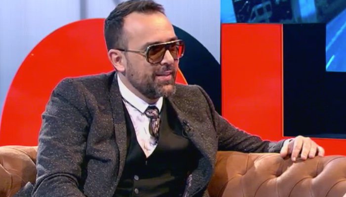 El presentador vuelve a contar aspectos de su vida desconocidos en 'Chester'