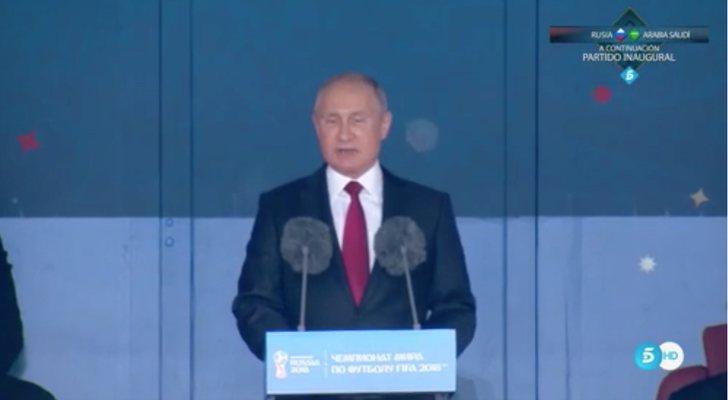Vladimir Putin dando el discurso inicial del Mundial de Rusia