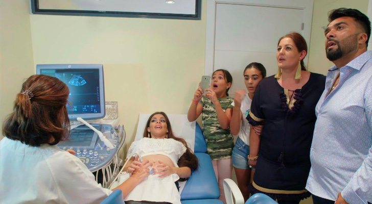 La Rebe acude con parte de la familia Jiménez al ginecólogo en 'El embarazo de La Rebe'