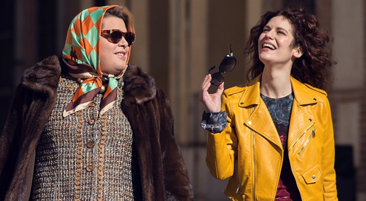 Paquita Salas (Brays Efe) y Lidia San José en 'Paquita Salas'