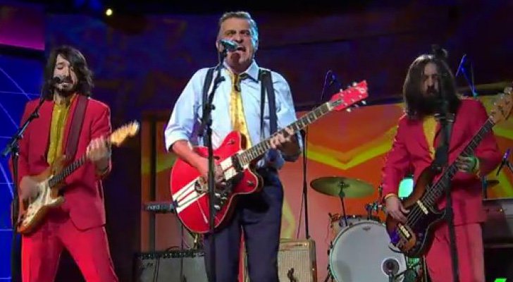 Wyoming interpreta el himno de 'El intermedio' con Última experiencia